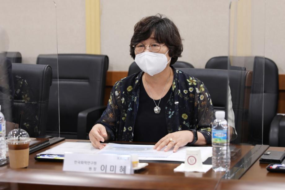 양정숙 의원 연구현장 방문 간담회_이미지 3