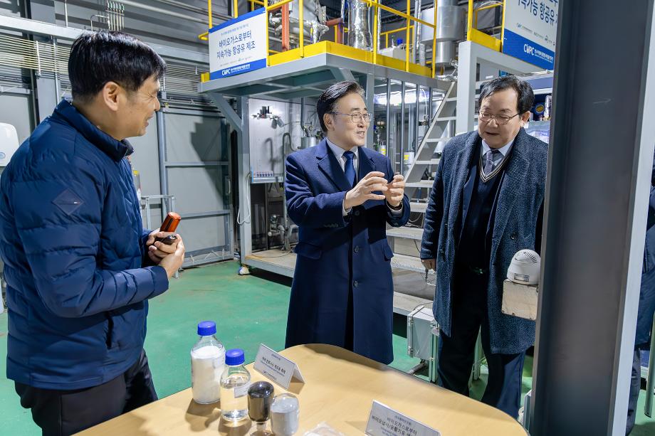 과학기술정보통신부 유상임 장관 연구현장 방문 간담회_이미지 4