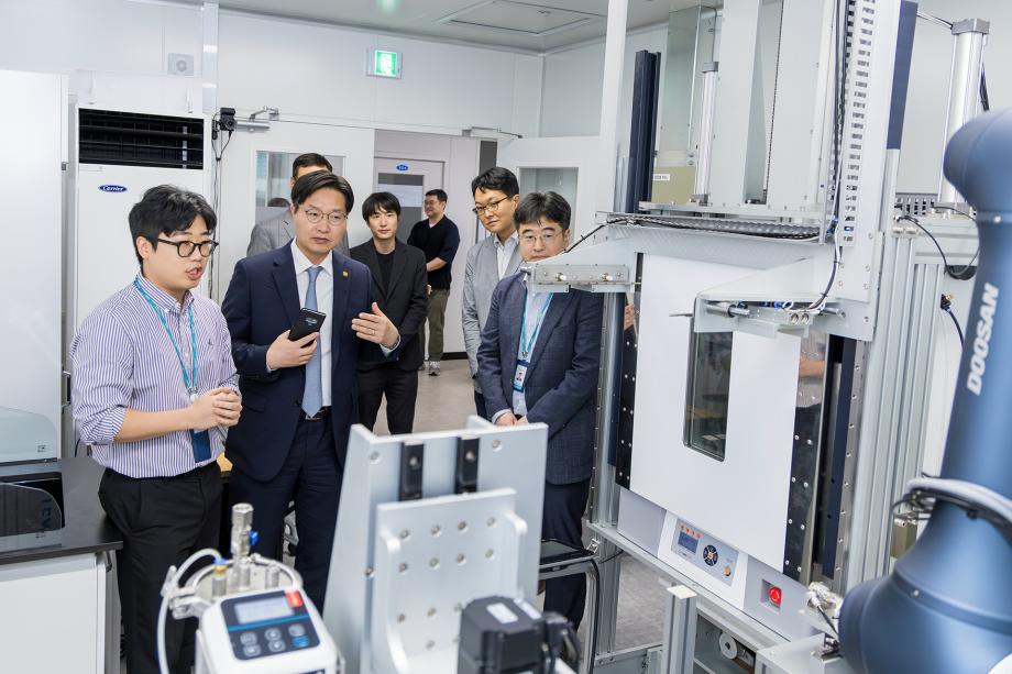 과기정통부 1차관 자율실험실 방문 및 전문가 간담회_이미지 1